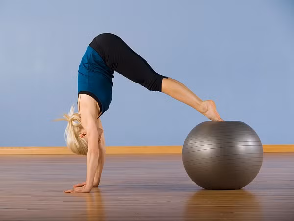  Tập thể dục giúp giữ gìn vóc dáng.