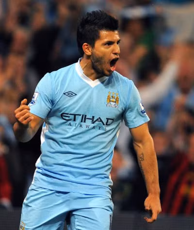 Nhờ chịu chi, Man City đang hưởng trái ngọt với Aguero. Ảnh: AFP.