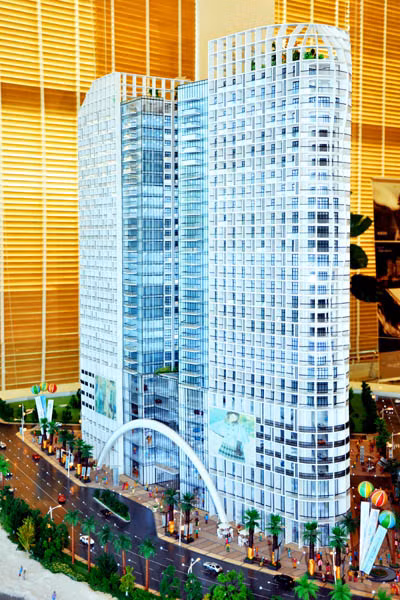 The Bayview Towers là công trình hỗn hợp khu mua sắm, giải trí, căn hộ cao cấp bao gồm một toà tháp đôi, cao 30 tầng. 