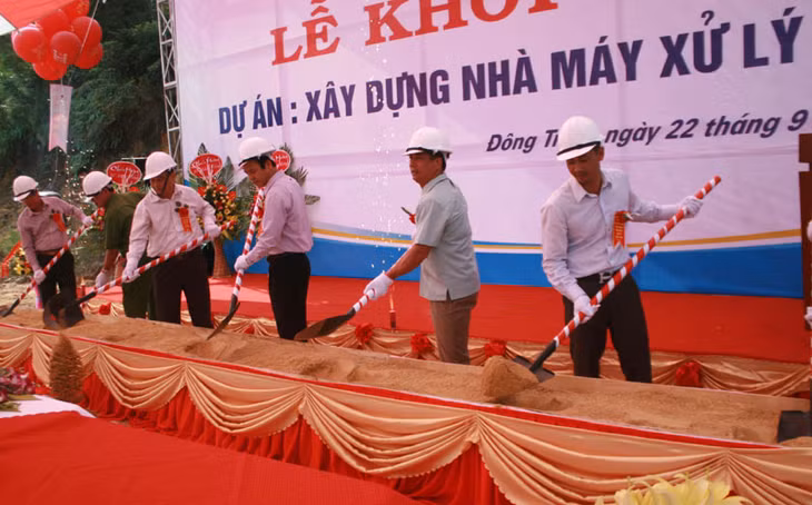 Khởi công xây dựng nha fmays xử lý rác thải tại TX Đông Triều.