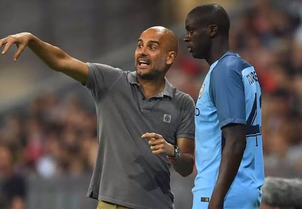  Toure bị Pep trừng phạt ở Man City. Ảnh: Internet.