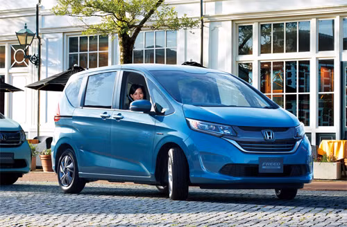 Honda Freed sản xuất từ năm 2008 và hiện bước sang thế hệ thứ 2.