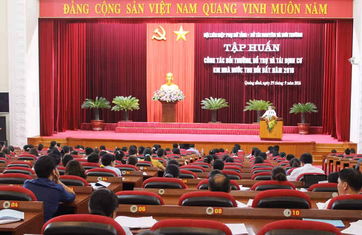 Quang cản hội nghị tập huấn công tác bồi thường, hỗ trợ và tái định cư khi nhà nước thu hồi đất