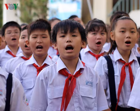 Đừng đi lại "vết xe đổ" trong việc dạy học ngoại ngữ cho thế hệ 7X, 8X.