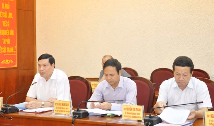 Đồng chí Nguyễn Đức Long, Phó Bí thư Tỉnh ủy, Chủ tịch UBND tỉnh phát biểu tại hội nghị.