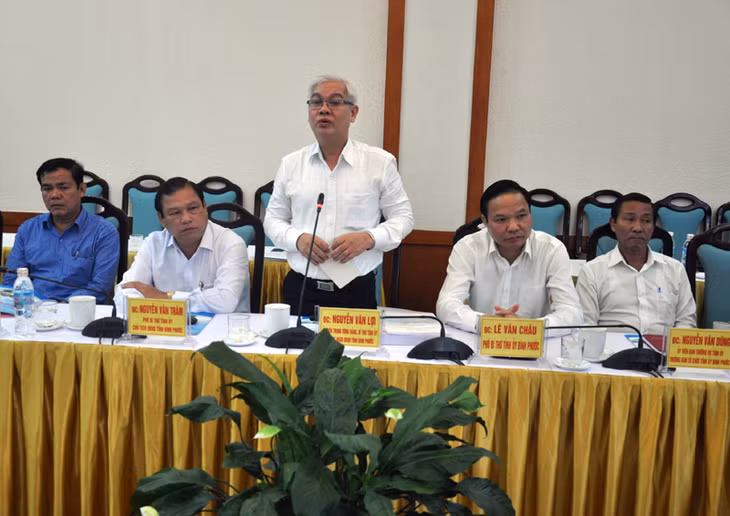 Đồng chí Nguyễn Văn Lợi, Uỷ viên T.Ư Đảng, Bí thư Tỉnh uỷ, Trưởng Đoàn ĐBQH tỉnh Bình Phước phát biểu tại buổi làm việc