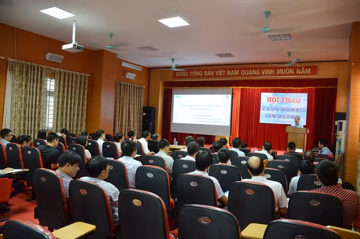Quang cảnh buổi hội thảo.