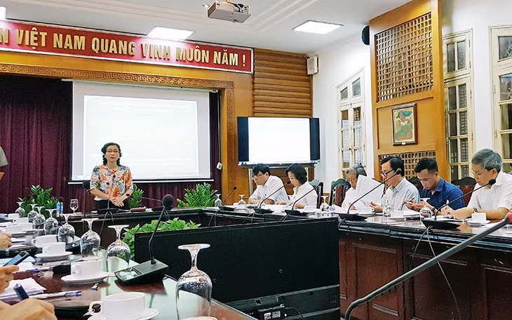 Đồng chí Thứ trưởng Bộ VHTT và DL Đặng Thị Bích Liên