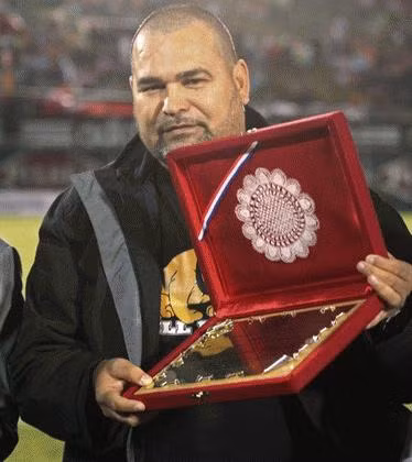 Chilavert tin Paraguay sẽ đánh bại Italia. Ảnh: Reuters
