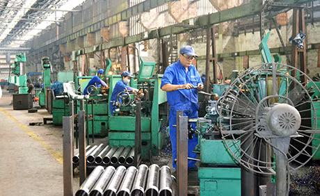 Gia công chi tiết sản phẩm tại Phân xưởng cơ khí của Công ty CP Chế tạo máy - Vinacomin.