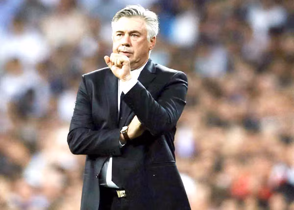 Ancelotti đang chịu áp lực lớn trong trận derby Madrid đầu tiên của mình