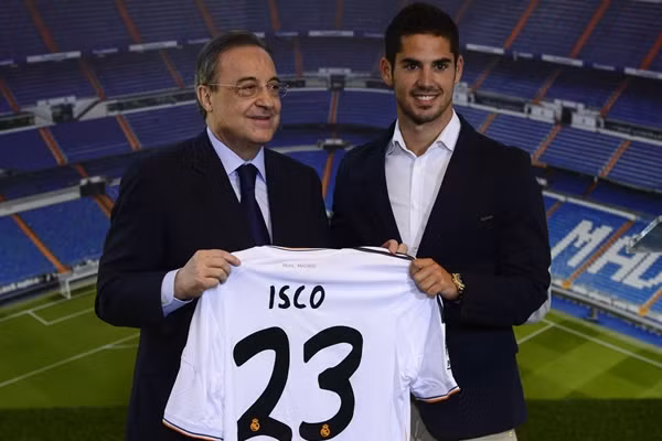 Có Isco, Real chẳng ngần ngại bán luôn Oezil