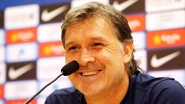 Martino: Messi không muốn bị thay nhưng tôi vẫn sẽ làm thế
