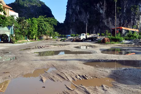 Hình ảnh đoạn đường “đau khổ” tại tổ 2, khu 2A, phường Hồng Hải (TP Hạ Long)