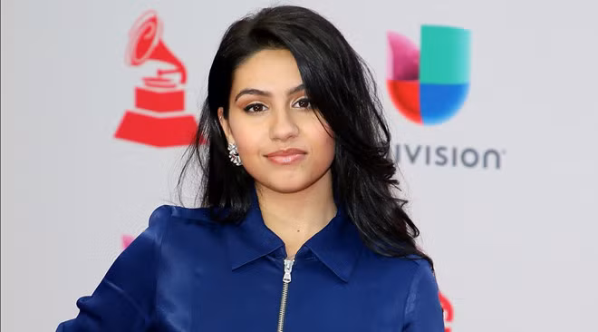 Alessia Cara được Grammy trao giải Nghệ sĩ mới xuất sắc năm nay. Ảnh: Getty.