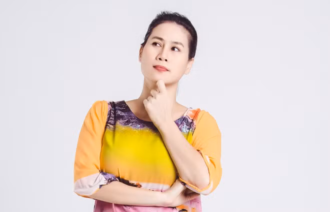  Tạo hình bà mẹ ghê gớm của Thân Thúy Hà. Ảnh: ĐPCC.