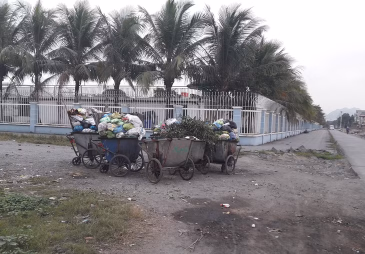 Rác thải được thu gom tập trung tại những địa điểm cố định