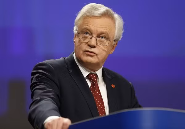 Bộ trưởng Brexit của Anh David Davis tại cuộc họp báo ở Brussels, Bỉ. (Nguồn: THX/TTXVN)
