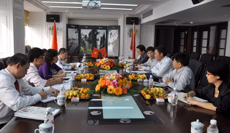 Báo Quảng Ninh và Quảng Tây Nhật báo hội đàm