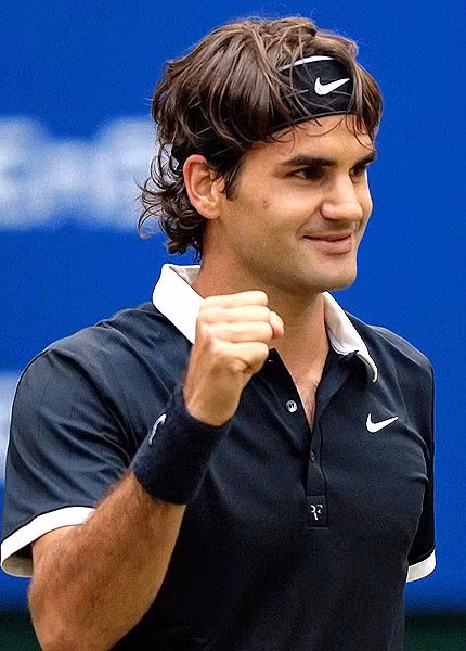 Chiến thắng vất vả của Roger Federer.