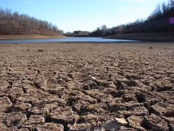 La Nina có thể gây khô hạn. Ảnh: NOAA.