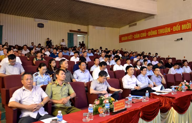 Quang cảnh hội nghị.