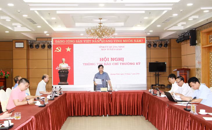 Quang cảnh hội nghị.