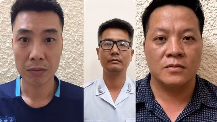  Ba đối tượng tại cơ quan công an.