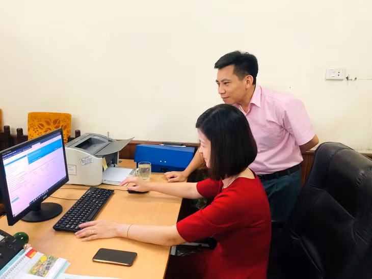 Theo dõi việc thực hiện của các đơn vị 