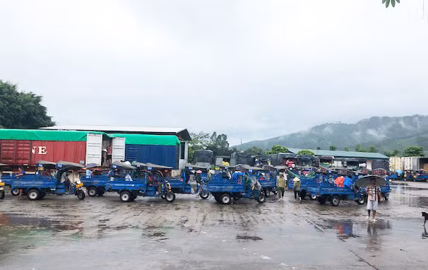 Hoạt động XNK tại Cửa khẩu Hoành Mô.