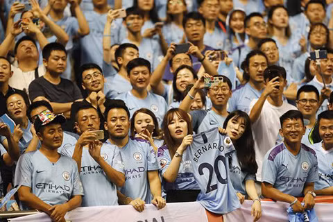 Fan Trung Quốc rất hâm mộ Man City nhưng đã phải nhận sự thất vọng lớn lao.