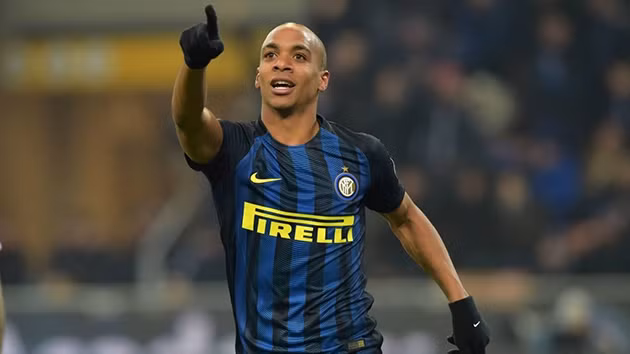  Từng được kỳ vọng rất lớn nhưng Joao Mario không thể tỏa sáng ở Inter Milan.