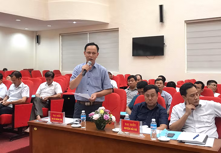 Lãnh đạo TX Quảng Yên chia sẻ kinh nghiệm xây dựng NTM tại địa phương. 