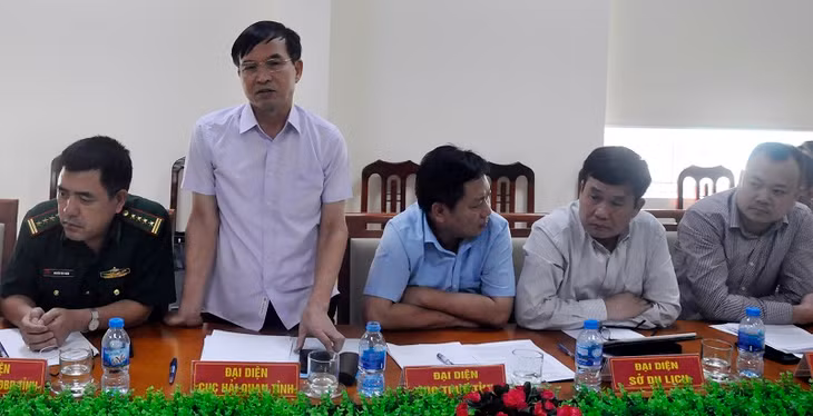 Lãnh đạo Cục Hải quan tỉnh phát biểu.