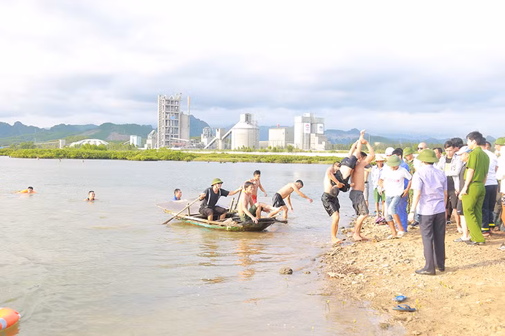 Dù rất khẩn trương cứu đuối nhưng cháu Tuân đã tử vong.