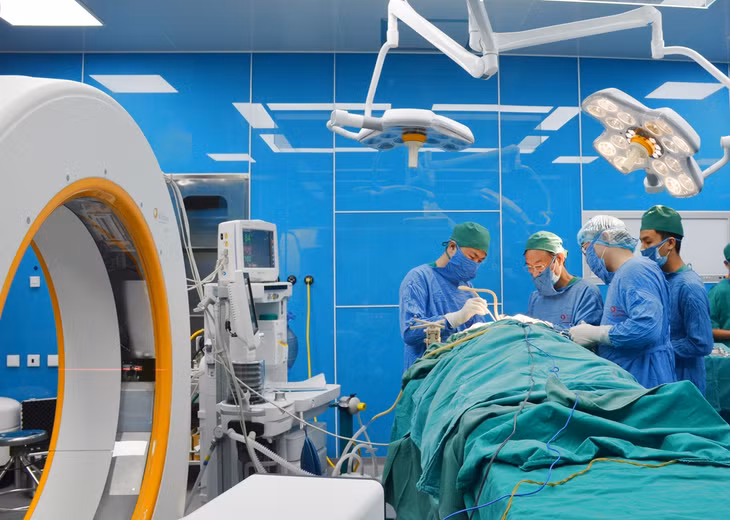 Phòng mổ thông minh của Bệnh viện Bãi Cháy