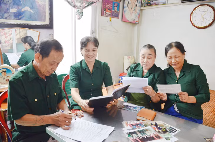Ban chấp hành Hội cựu TNXP TP Hạ Long họp bàn tổ chức lễ kỷ niệm tại lễ kỷ niệm 69 năm ngày thành lập Hội cựu TNXP Việt Nam