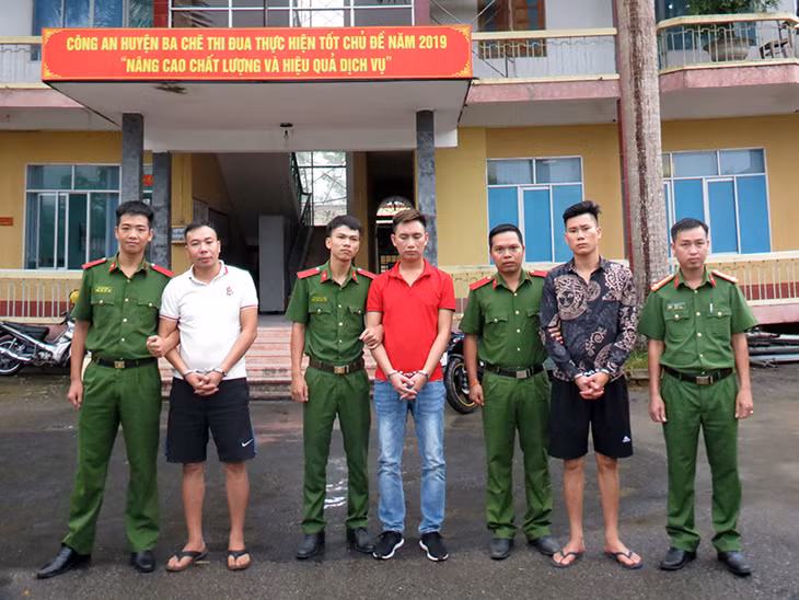 Các đối tượng bị bắt giữ tại Cơ quan CSĐT Công an Ba Chẽ