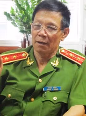 Trung tướng Phan Văn Vĩnh cho biết, chưa có tài liệu nào cho thấy Dương Chí Dũng bỏ nhiều tiền lấy thông tin để thoát thân.
