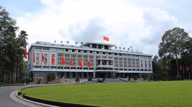  Dinh Độc Lập có quá trình hình thành gắn liền với lịch sử Việt Nam từ khi người Pháp xây dựng vào năm 1868 đến nay