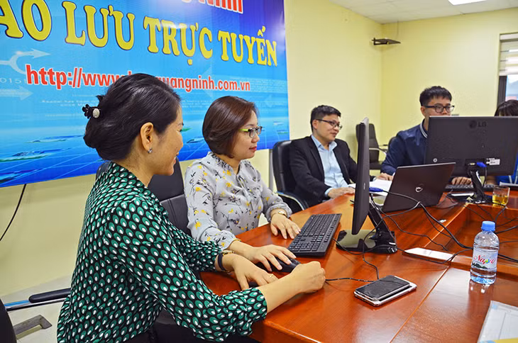 Quang cảnh buổi giao lưu.