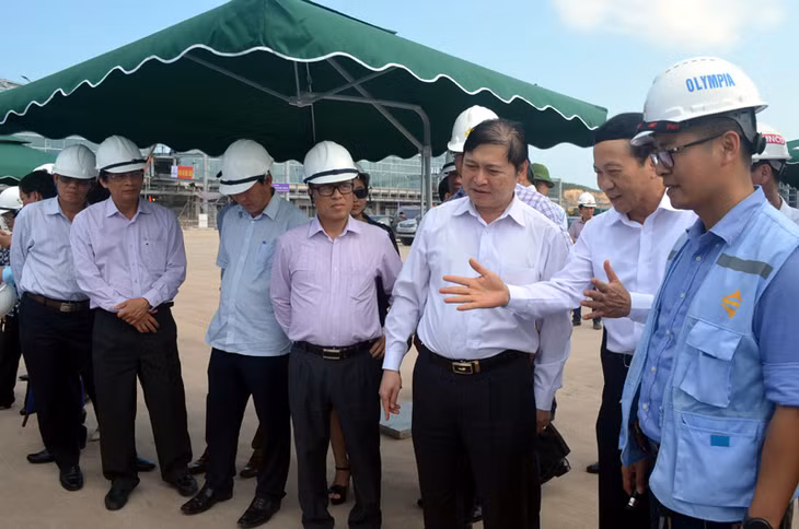  Đoàn công tác của Ủy ban Khoa học, Công nghệ và Môi trường (KHCN&MT) khảo sát tại Cảng hàng không Quốc tế Vân Đồn