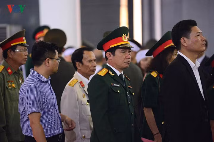 Các cựu chiến binh đến viếng nguyên Tổng Bí thư Đỗ Mười./.