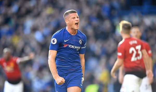 Barkley mừng bàn thắng ở phút bù giờ cuối cùng, giúp Chelsea hòa 2-2 với Man Utd. Ảnh: CFC.