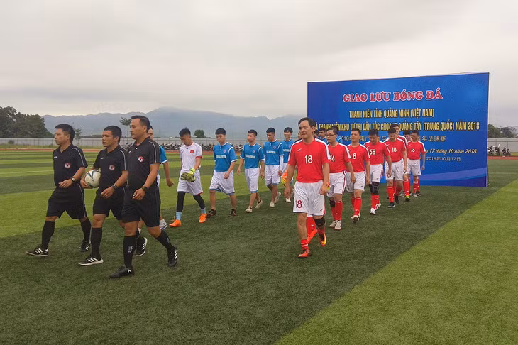 Giao lưu bóng đá hữu nghị giữa thanh niên 2 tỉnh.