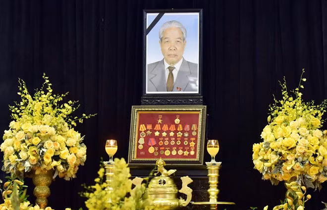 Lễ viếng đồng chí Đỗ Mười được cử hành trong không khí trang nghiêm, xúc động.