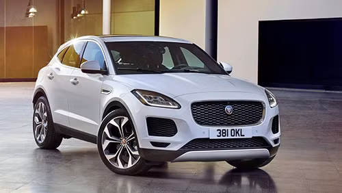 Jaguar E-Pace cạnh tranh ở phân khúc SUV 5 chỗ. Ảnh: Carwale.
