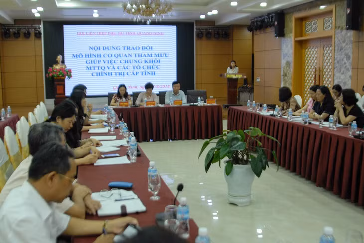 Hội LHPN tỉnh tổ chức Hội thảo chuyên đề “Nâng cao năng lực, vai trò của tổ chức Hội trong đổi mới, sắp xếp tổ chức bộ máy của hệ thống chính trị”.