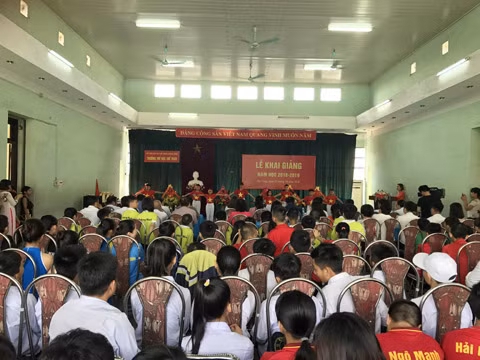 Quang cảnh buổi lễ khai giảng 