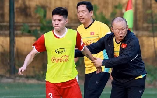 Hậu vệ Thanh Hào gặp chấn thương nhẹ bắp đùi sau trận đấu với Incheon United.